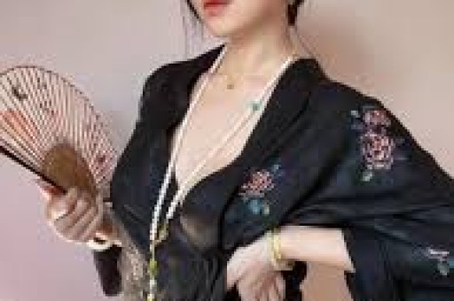 不到48小时曝3大瓜！被抓进去、葬礼大笑、同去酒店牵扯全红婵